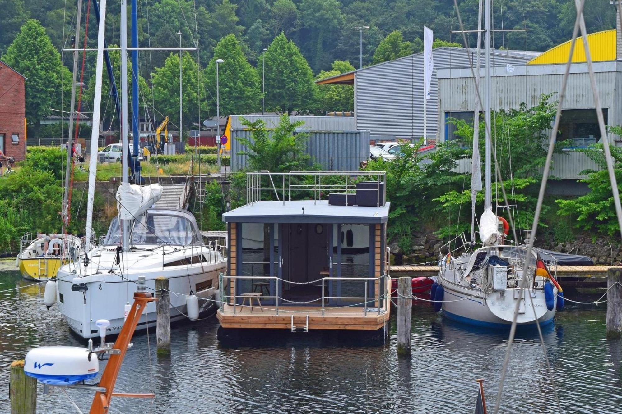 Hotel Houseboat Leni Flensburgo Exterior foto